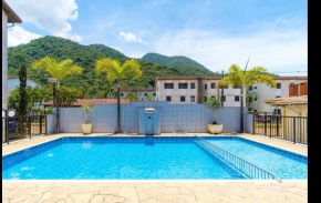 apartamento com uma suite.